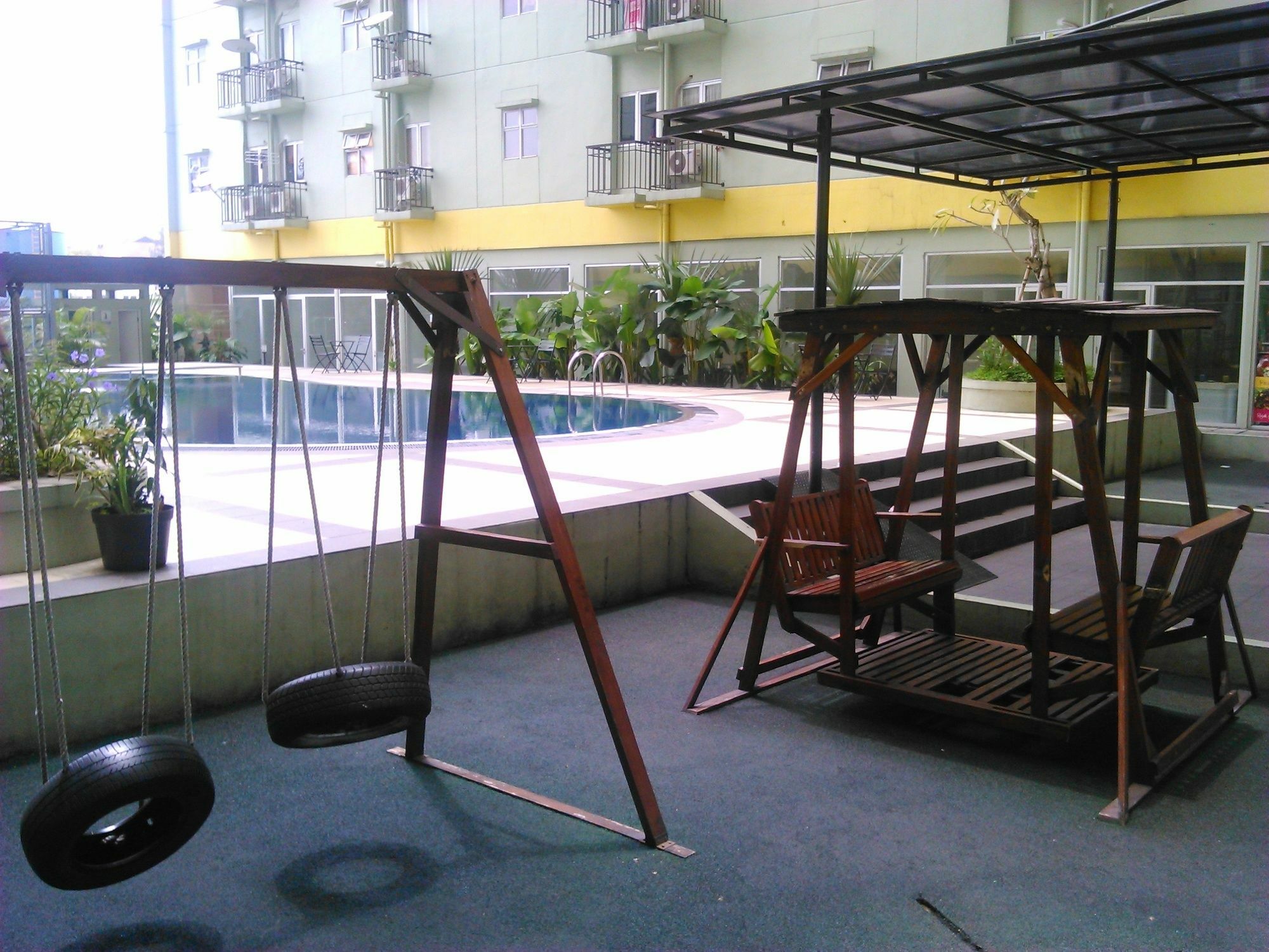 The Suites Metro Apartment - Putri Bandung Buitenkant foto